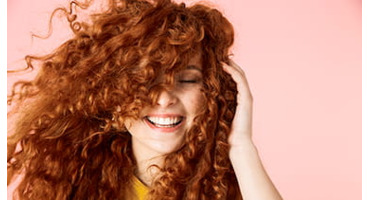 Cheveux roux : comment les entretenir
