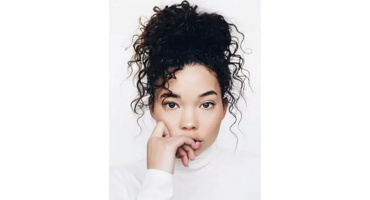 cheveux blancs le long de la raie 2