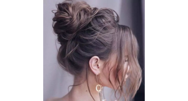 cheveux blancs le long de la raie 3