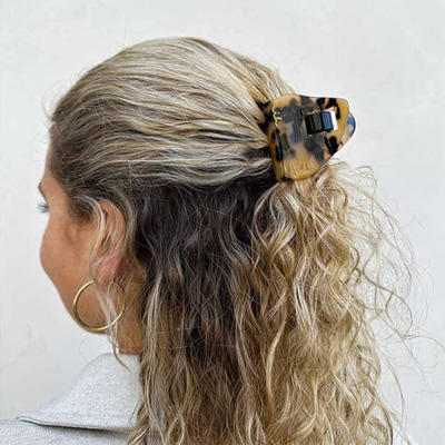 Pince Leo Love Everclaw Invisibobble