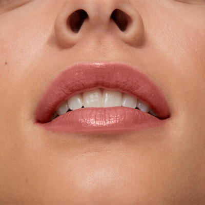Rouge à Lèvres Super Lustrous Glass Shine N°020 Nude Illuminator Revlon