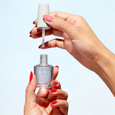 Vernis Nature Strong Top Coat OPI
